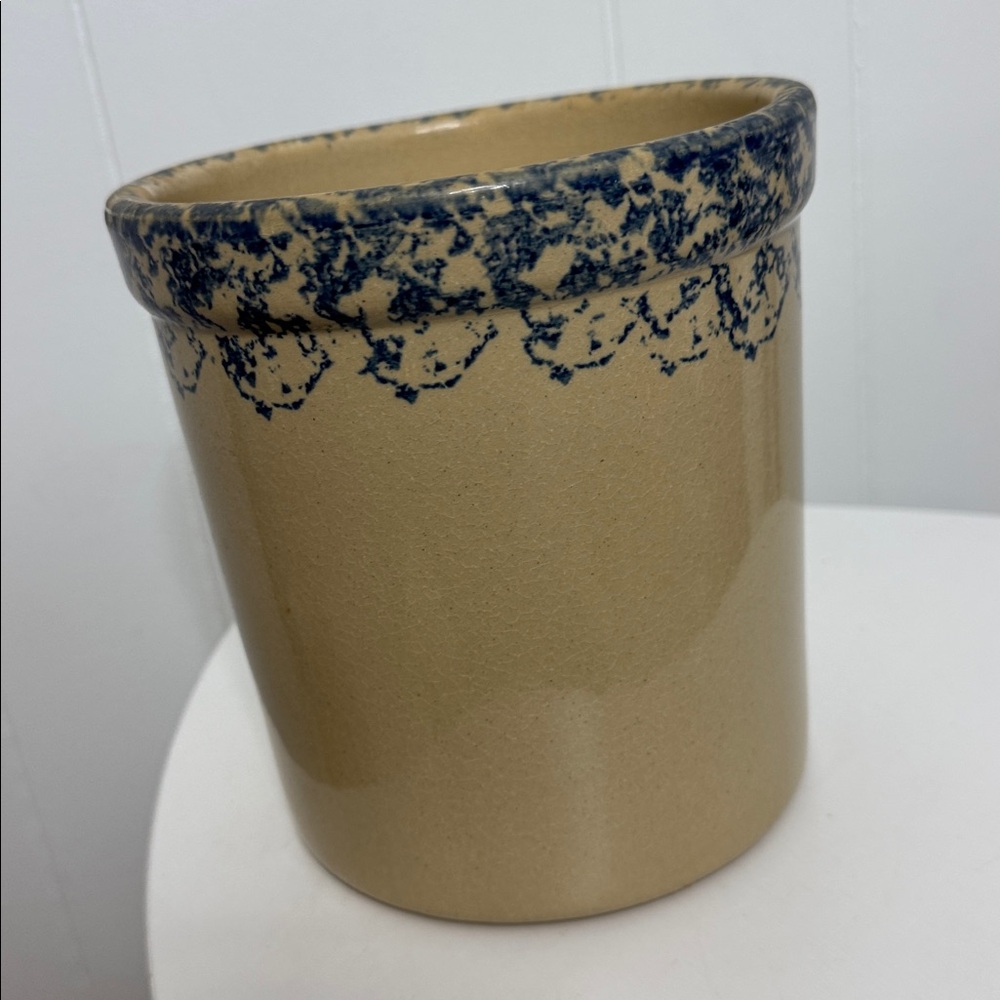 Vintage crock pottery USA wheat with blue - Picture 2 of 6
